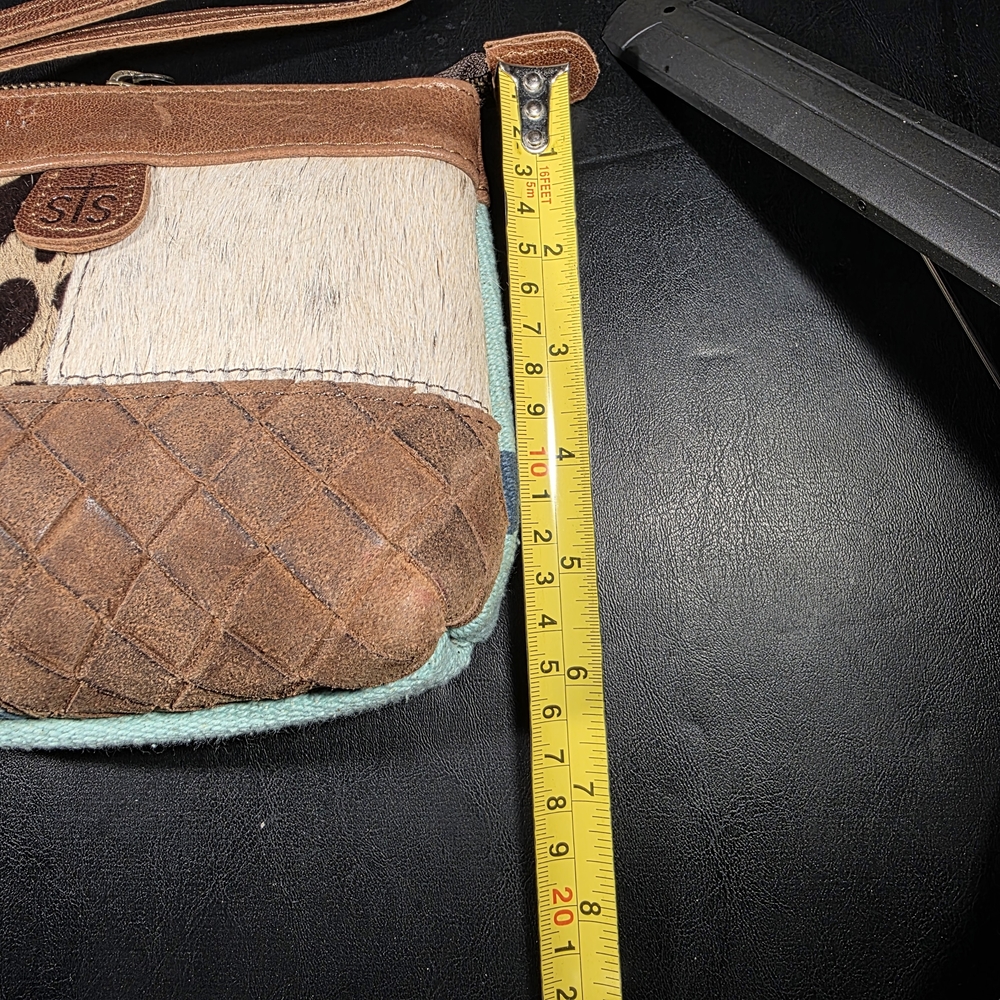 STS Ranchwear Women's Multicolor Patchwork Wristl… - image 4